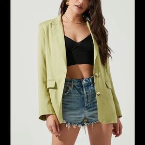NWT ASTR the Label Rio Linen Blazer 💚